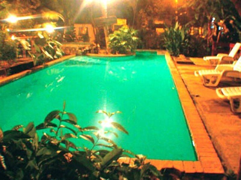 El Milagro Hotel Tamarindo Kültér fotó