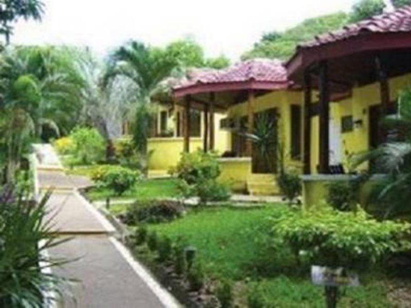 El Milagro Hotel Tamarindo Kültér fotó