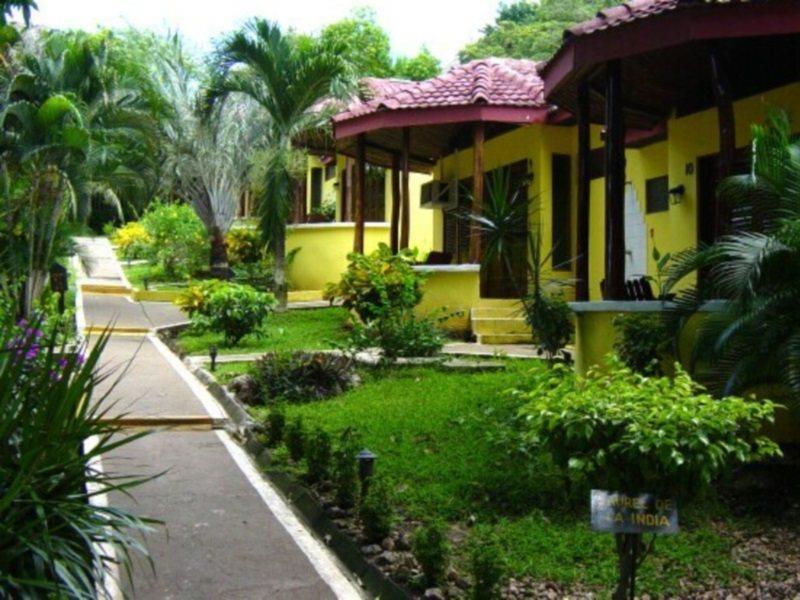 El Milagro Hotel Tamarindo Kültér fotó